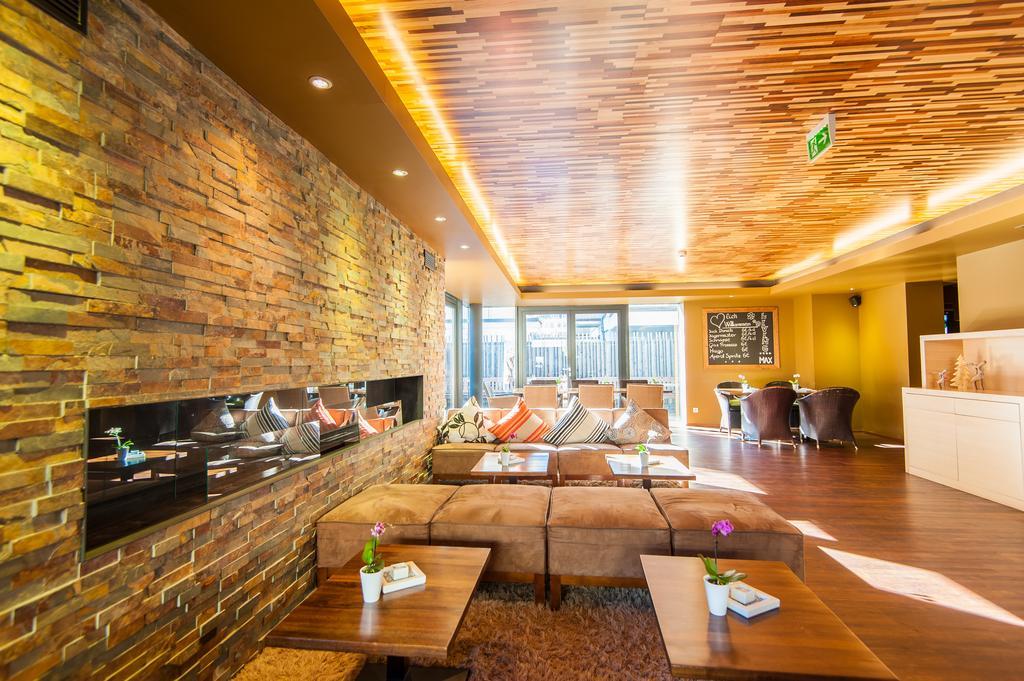Living Max Hotel Zell am See Eksteriør billede