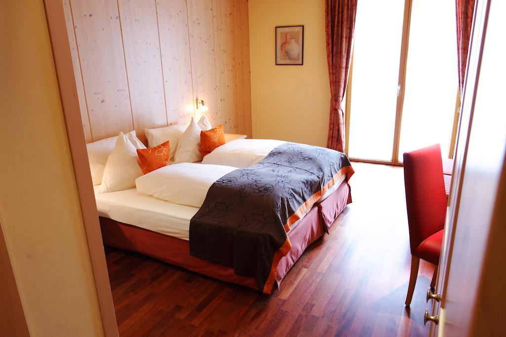 Living Max Hotel Zell am See Eksteriør billede